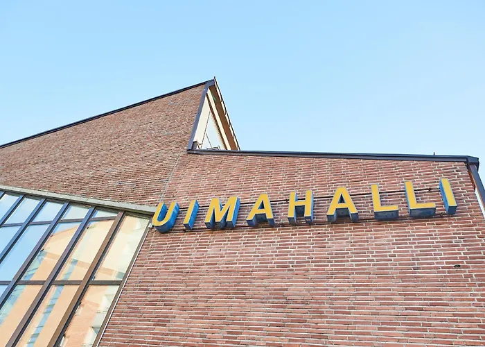 Rauhallinen Kolmio Omalla Saunalla Tampereen Keskustassa